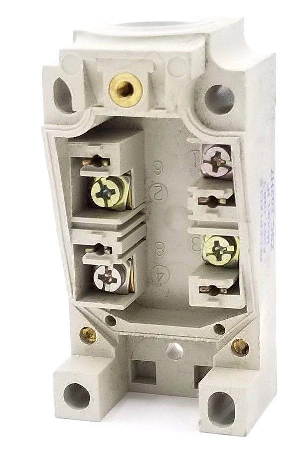 Used NEW GENERIC ZSC-Z02H7 LIMIT SWITCH RECEPTACLE ZSCZ02H7