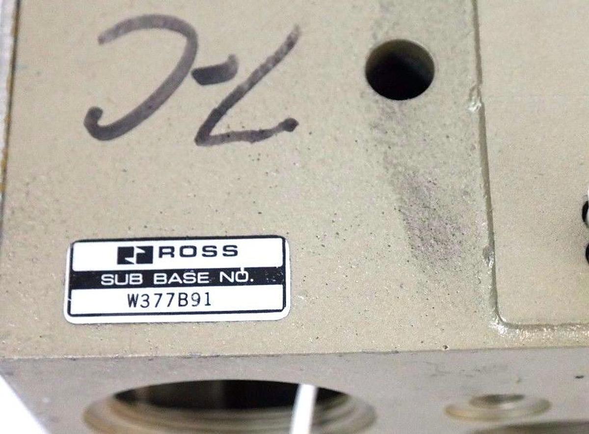 Used NEW ROSS W377B91 SUB BASE VALVE SIDE-PORTED