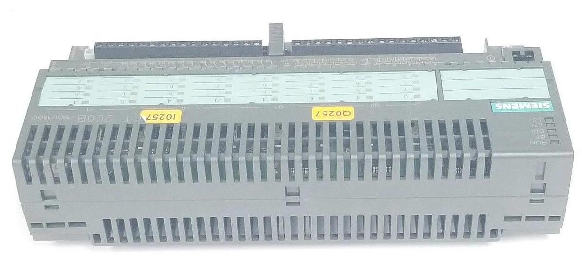 Used SIEMENS ET 200B-16DI/16DO MODULE 6ES7 133-0BL00-0XB0, 6ES7 193-0CB10-0XA0