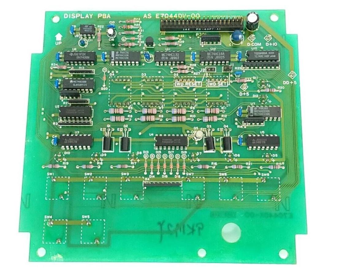 Used YOKOGAWA E7044DV-00 DISPLAY PBA BOARD E7044DX-00