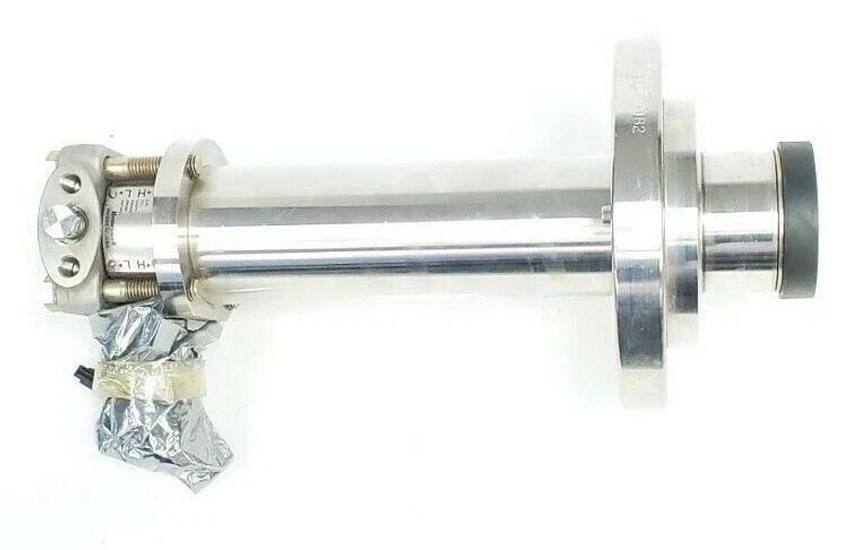 Used NIB THOMSON INDUSTRIES STF132M-SIH-0A FLOWMETER W/ 2CA08OMEL9.75 CARRIAGE