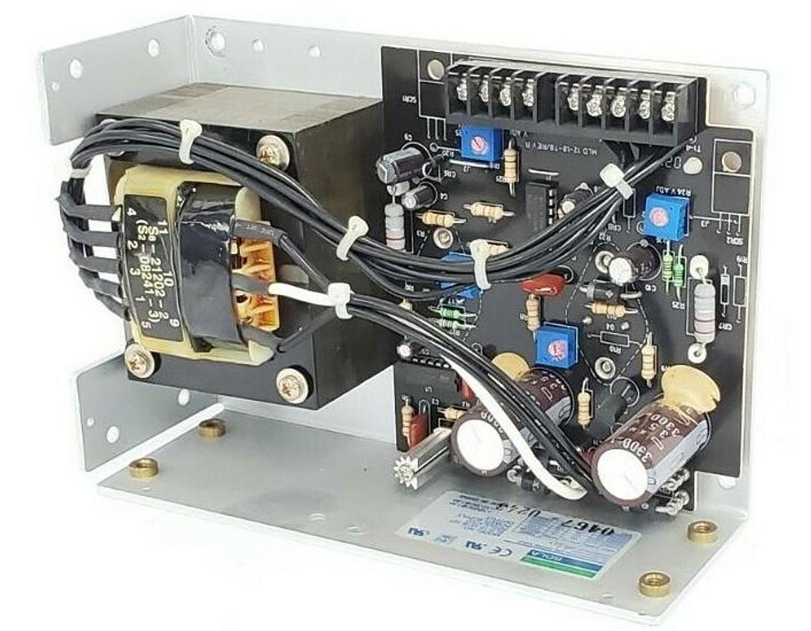 Used EMERSON SOLA HD SLD-12-1818-12T POWER SUPPLY 1.8AMP DUAL +-12VDC