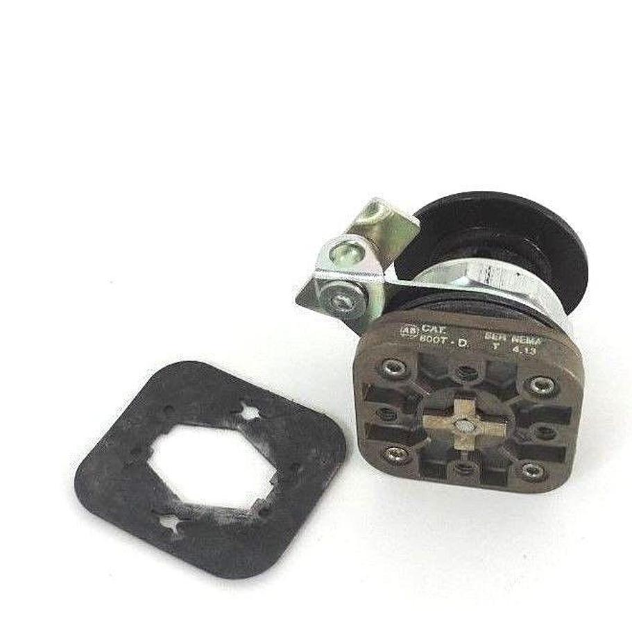 NIB ALLEN BRADLEY 800T-D2Q PUSH BUTTON 800TD2Q, BLACK W/ LOCK ATTACH SER. T