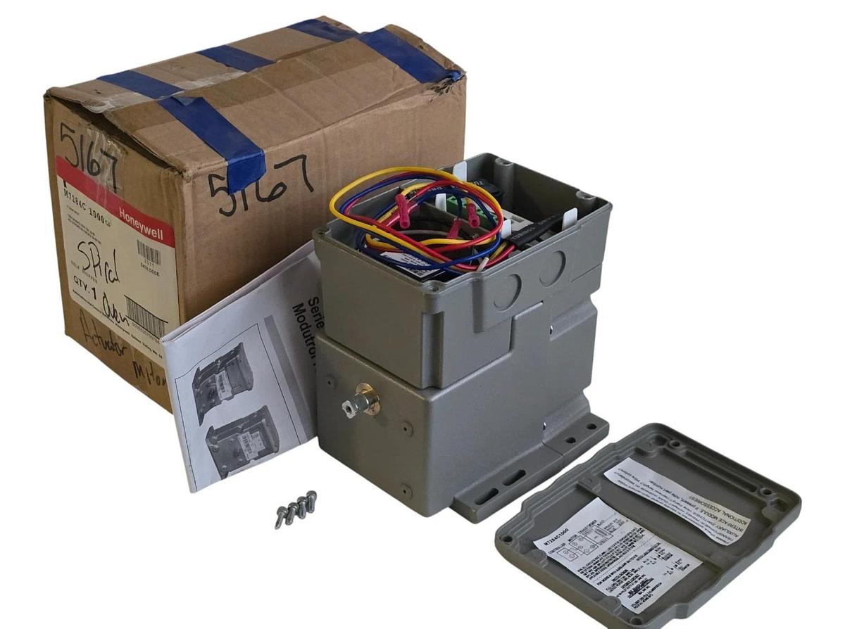 Honeywell M7284C1000 Modutrol IV Motor 120V 50/60Hz 15VA M7284C 1000 NSMP