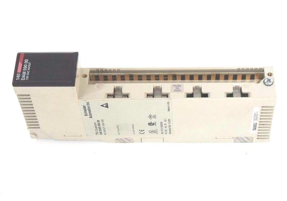 Used SCHNEIDER AUTOMATION 140-DAM-590-00 IN/OUT W/O WIRING TERMINAL 140DAM59000