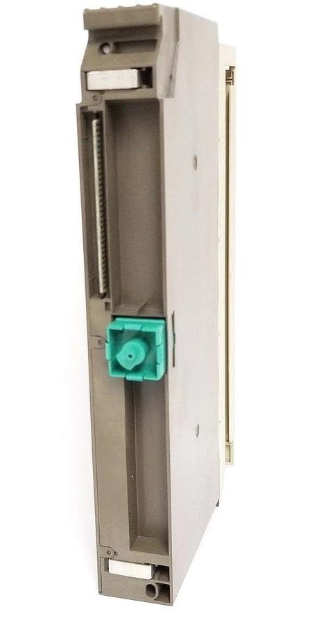Used SIEMENS 6ES5-457-7LA11 SIMATIC S5 DIGITAL OUTPUT MODULE 6ES54577LA11