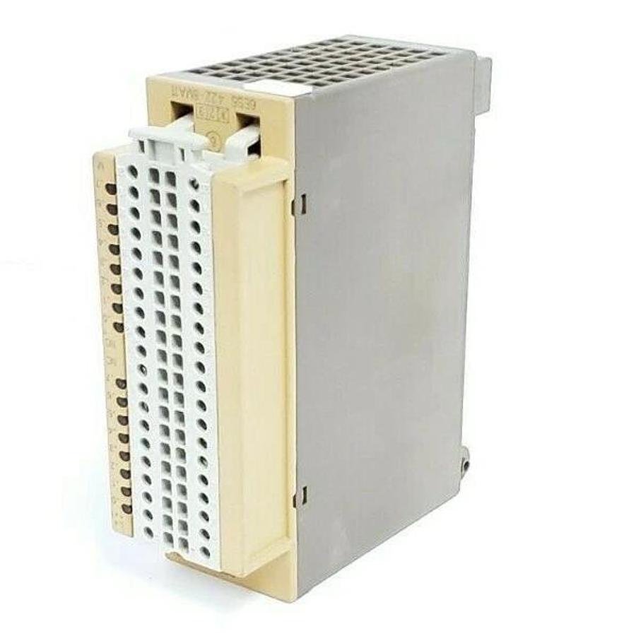 Used SIEMENS 6ES54228MA11 INPUT MODULE 6ES5 422-8MA11