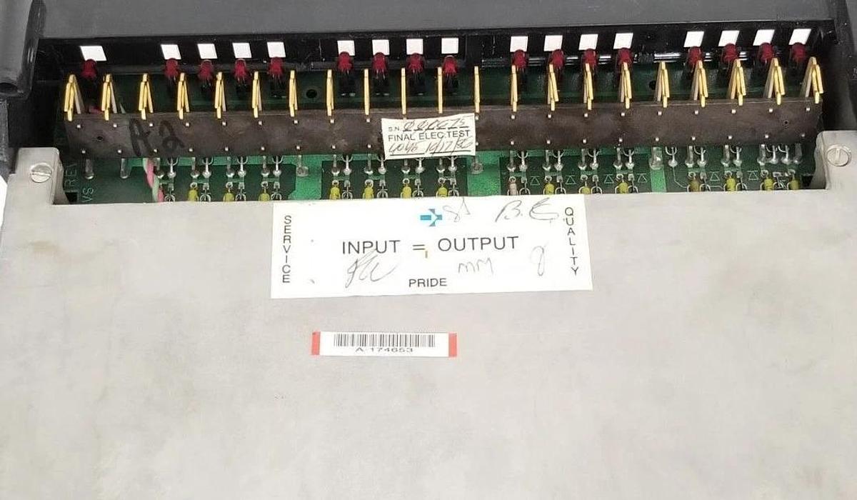 Used GOULD MODICON AS-B248-501 OUTPUT MODULE 10-60VDC, 2.5A, B248-501
