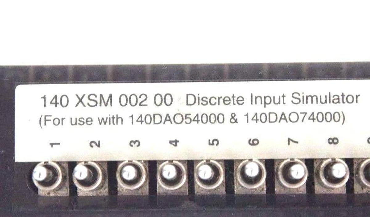 Used MODICON 140XSM00200 DISCRETE SIMULATOR MODULE 16PT