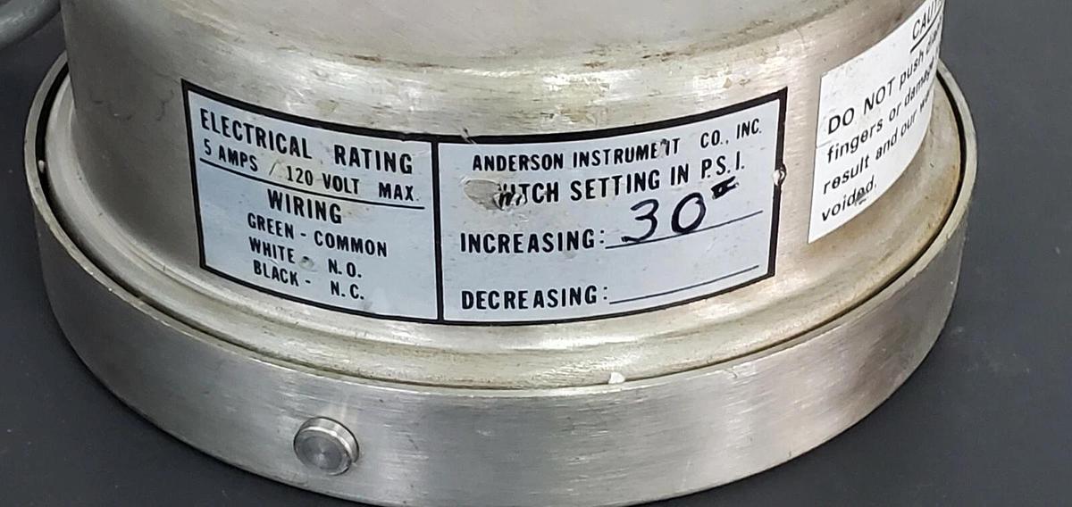 Used ANDERSON 37-00 TYPE S PRESSURE GAUGE 0-60PSI 0-4.2KG/CM^2 8805264