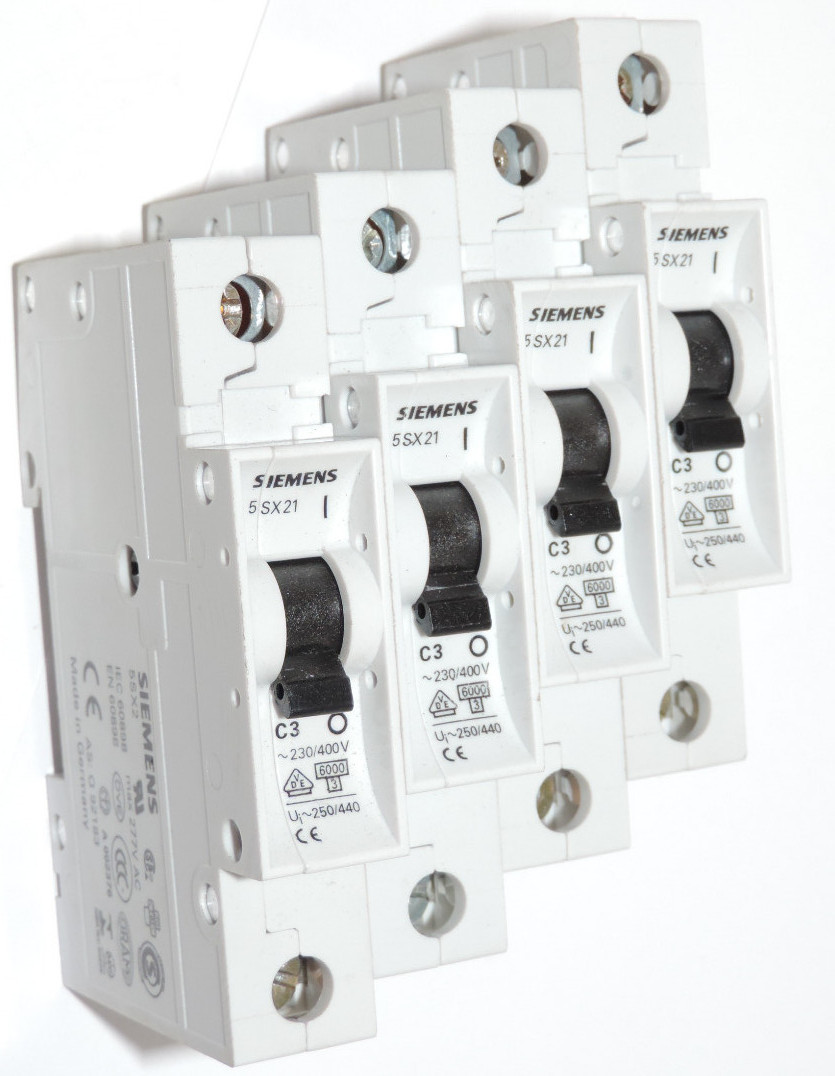 Used LOT OF 4 SIEMENS 5SX2 C3 CIRCUIT BREAKER 5SX2C3