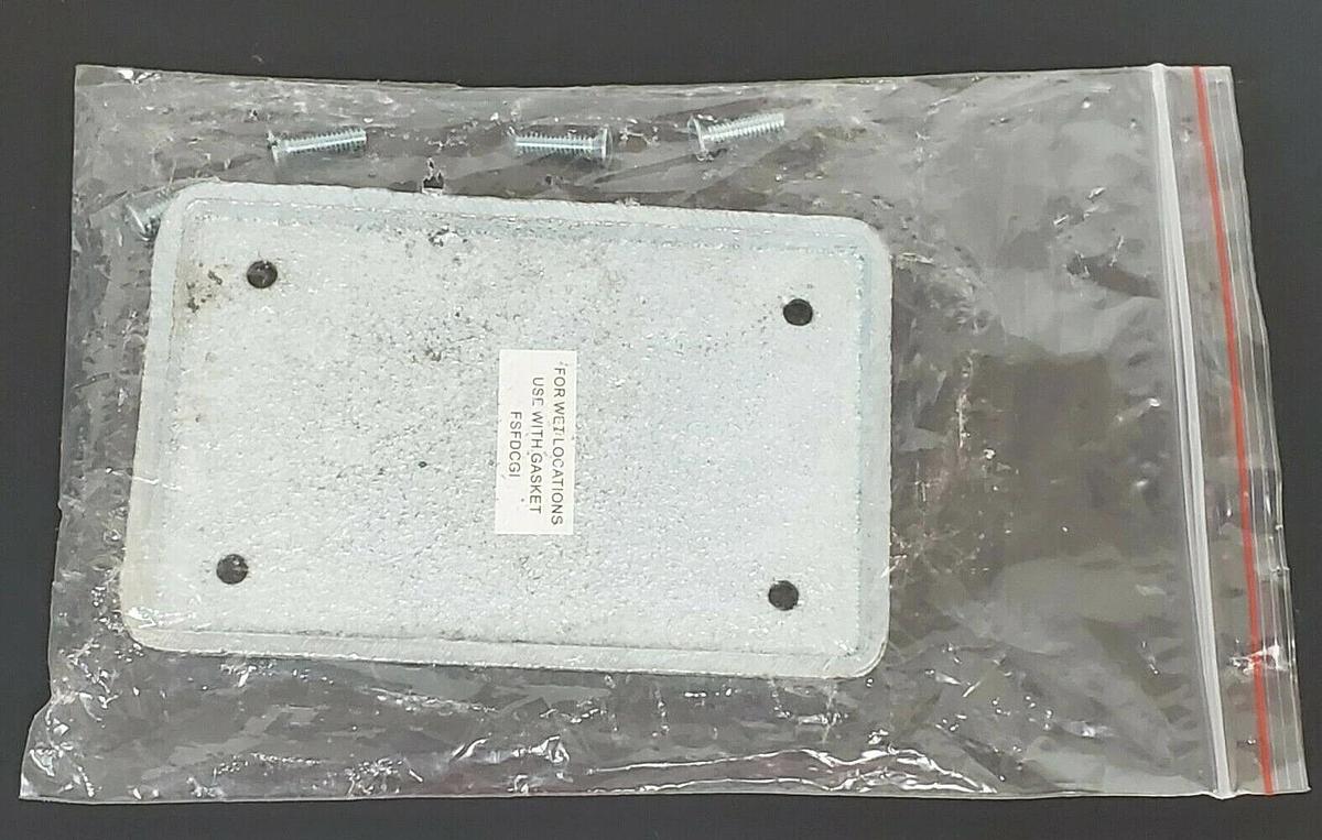 NIB SCI FSFDCM1 FS & FD DEVICE BOX MALLEABLE IRON COVER (QTY: 25)