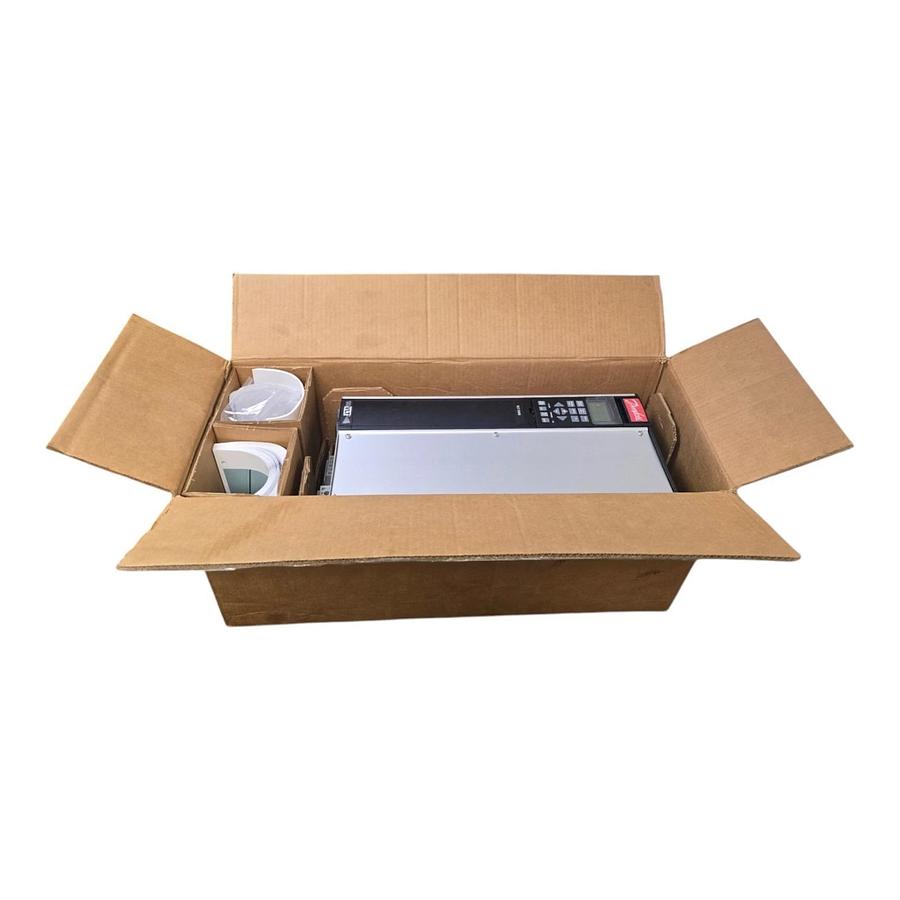 Danfoss 178F6657 VLT 5000 AC Drive 20HP/15kW VLT5022PT5C20STR0DLF00A10C0 NSMP