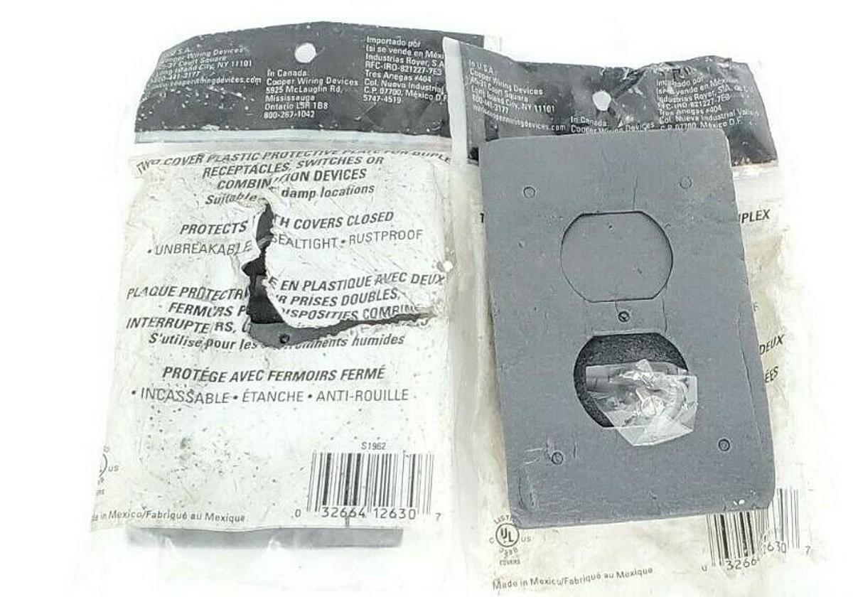 Used LOT OF 2 NEW COOPER S1962 PLASTIC PROTECTIVE COVERS FOR DUPLEX DEVICE