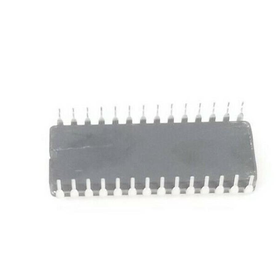 Used GF SIGNET A9010.V15 E-PROM CHIP 28 PIN FOR FLOW CONTROLLER SIGNET 1992
