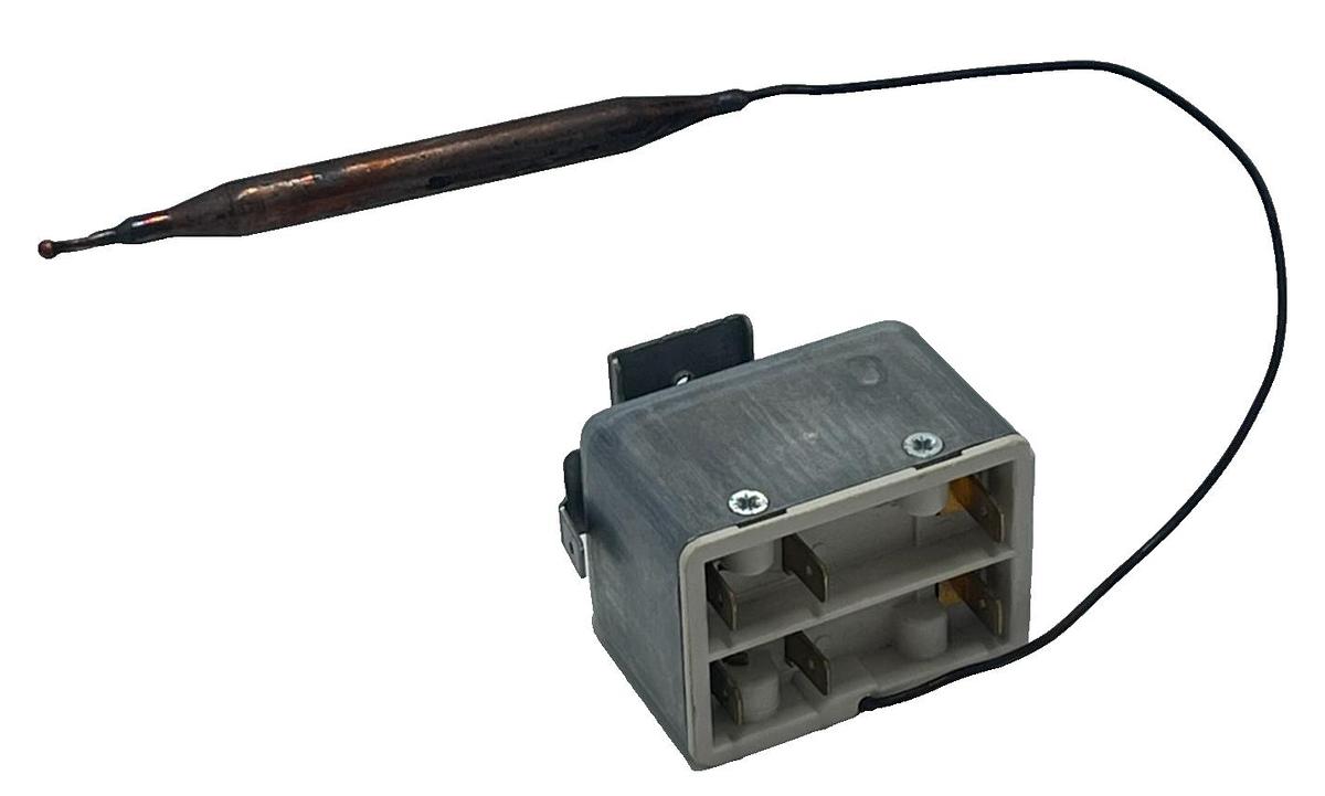 Used JUMO EMF-23 Electromechanical Thermostat Temperature Controller DIN Rail EMF23
