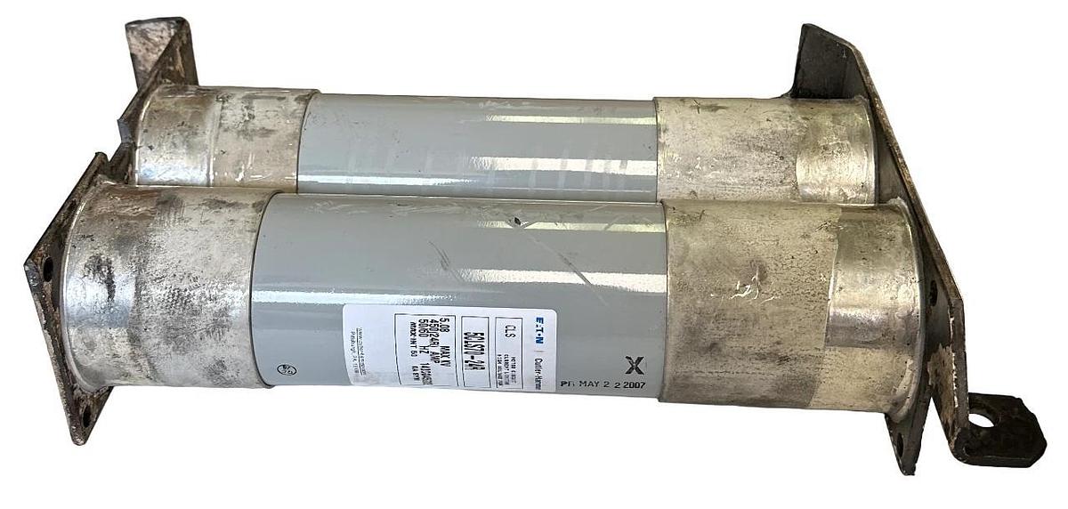 Used EATON CUTLER-HAMMER BUSSMANN 5CLS70-24R 5.08KV 24R CLS70 DOUBLE BARREL FUSE USNP