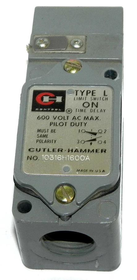 Used CUTLER-HAMMER 10316H1600A LIMIT SWITCH TYPE L