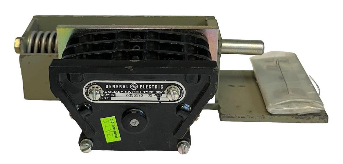 GENERAL ELECTRIC TYPE SB-12 / 6353570-G2 / 6353570 ROTARY AUXILIARY SWITCH NSNP