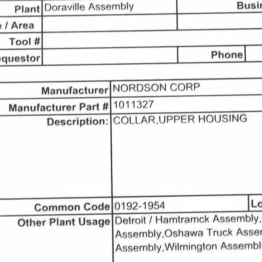 Used NEW NORDSON 1011327 COLLAR TYPE UPPER HOUSING