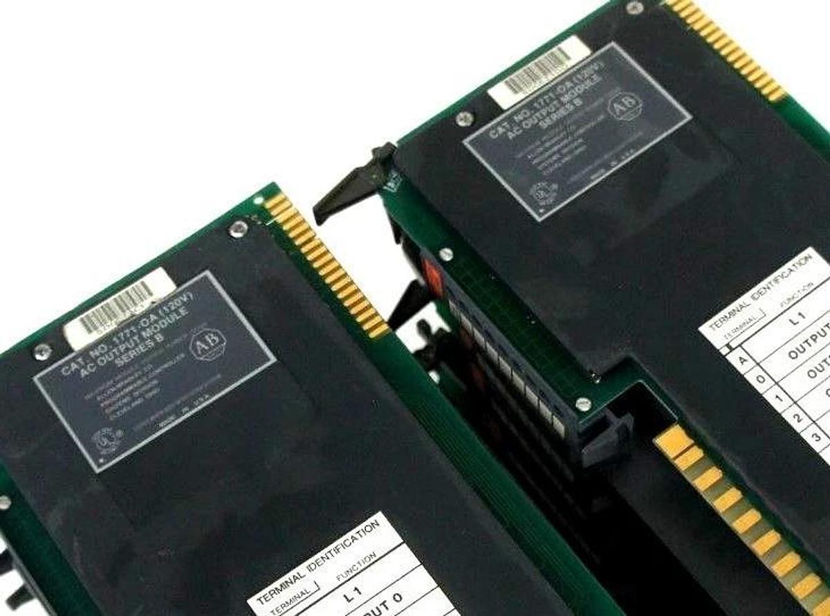 Used LOT OF 14 ALLEN BRADLEY 1771-OA (120V) AC OUTPUT MODULES SER B, 120V, 1771OA