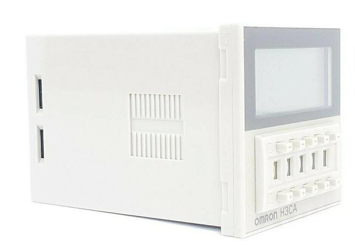 NIB OMRON H3CA-A SOLID STATE TIMER 99.9S TO 9990H, 24 TO 240V AC 12 TO 240V DC