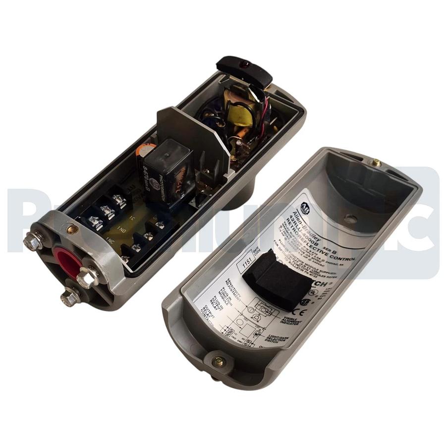 Allen Bradley 42RLU-4000B /B Photoswitch Retroreflective Photoelectric Sensor