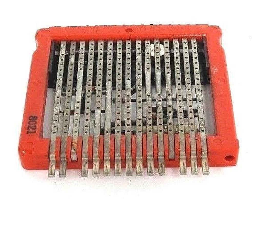Used VERSAFRAME 56-24-25 25 WATT D.C. POWER S.W. AK825414 C1A12