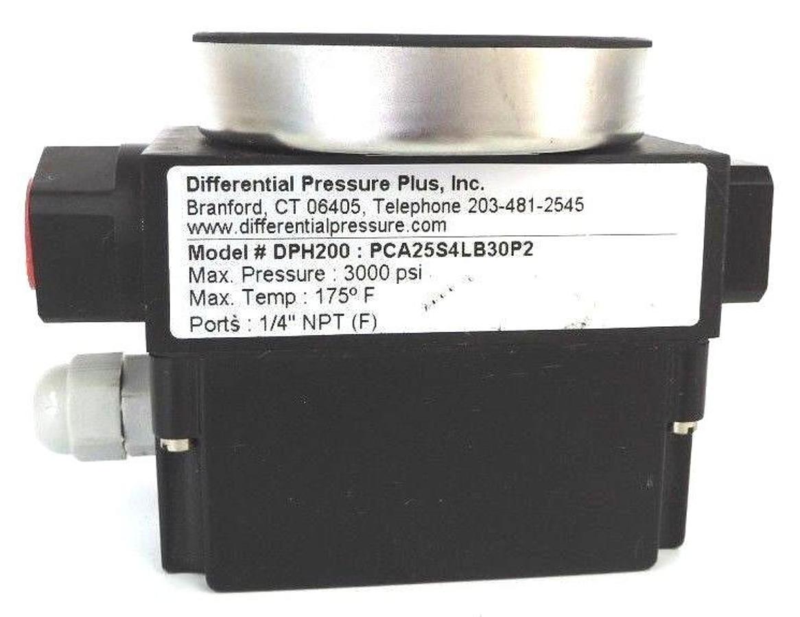 NEW DIFFERENTIAL PRESSURE PLUS PCA25S4LB30P2 GAUGE DPH200