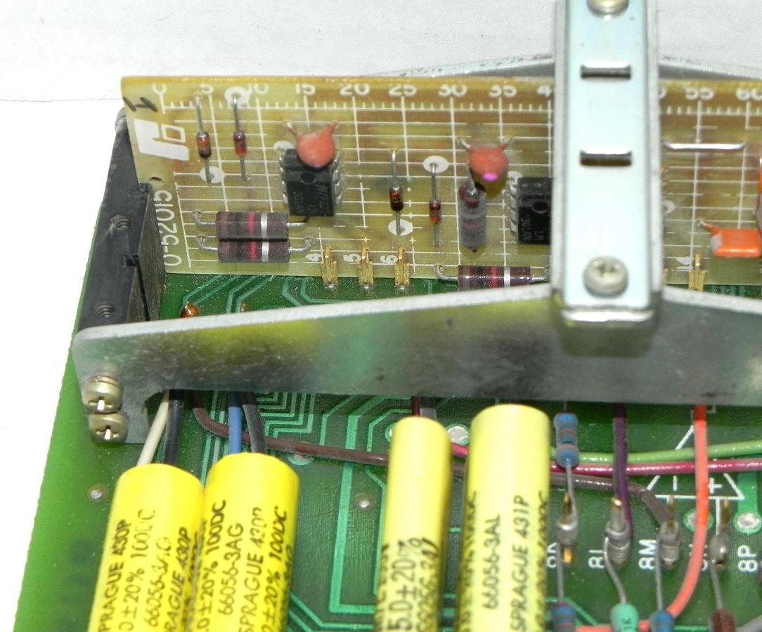 Used RELIANCE ELECTRIC 846656-R PC BOARD 0-48652, UCC1 W/ 0-52015 BOARD