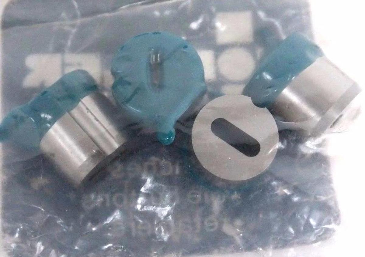 Used NIB MOELLER MUO025-025 P=15.1000 W=5.1000 B=12 D6 PUNCH 0117-RG76 - LOT OF 4