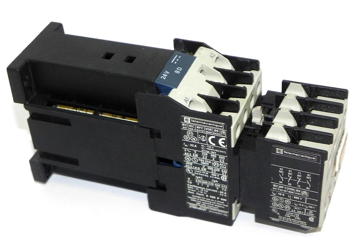 Used TELEMECANIQUE LP1D0910 CONTACTOR W/ LA1DN22 REPLACEMENT AUXILIARY CONTACT