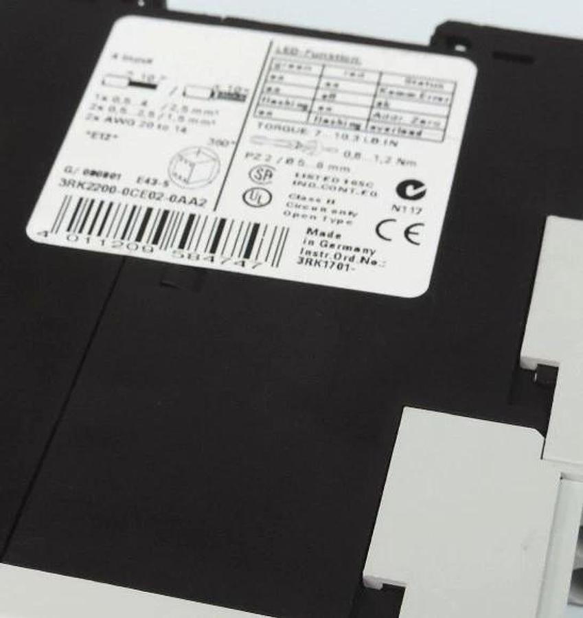 Used SIEMENS 3RK2200-0CE02-0AA2 INTERFACE MODULE 3RK22000CE020AA2