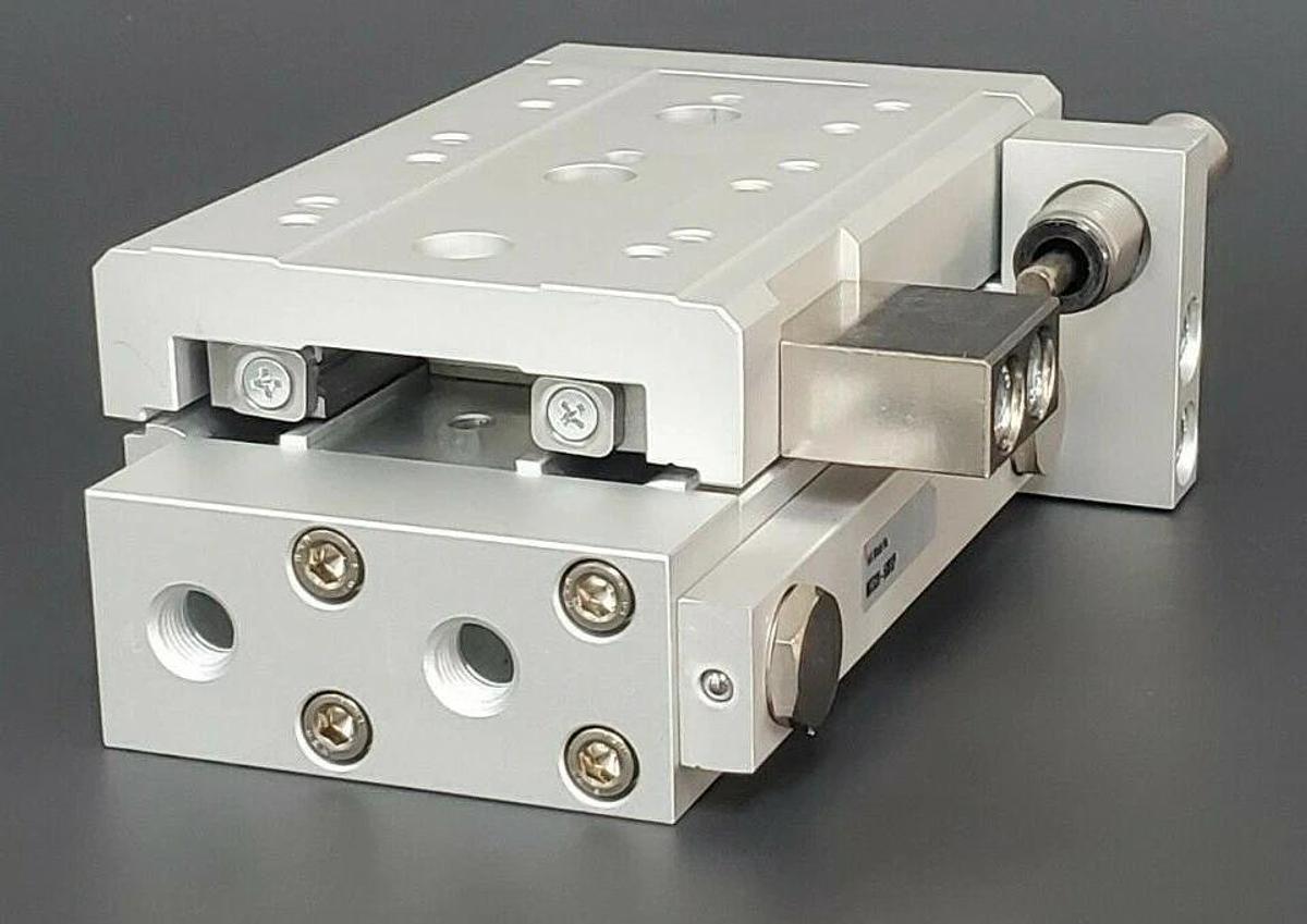 Used NEW SMC MXS20-50BSP CYLINDER AIR SLIDE TABLE MXS2050BSP