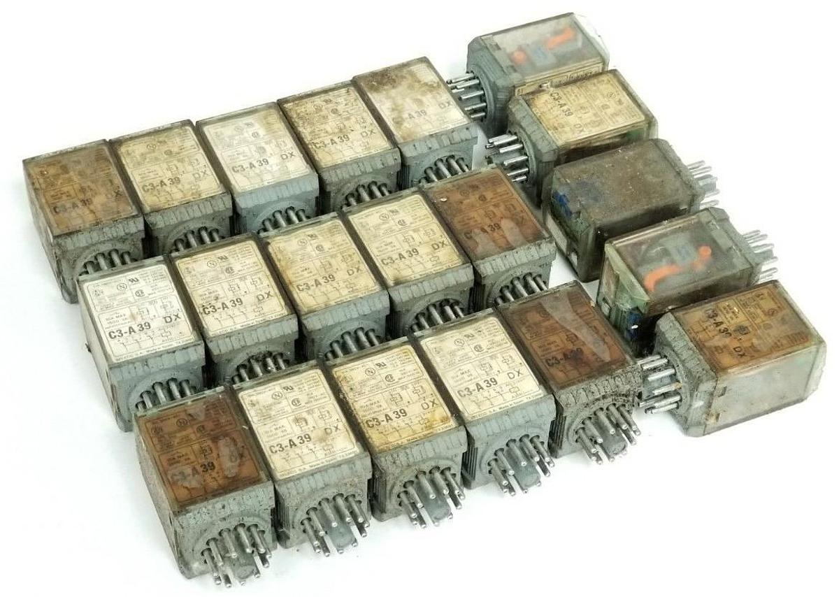 Used LOT OF 20 RELCO C3-A39-DX RELAYS 24V, C3-A39 DX