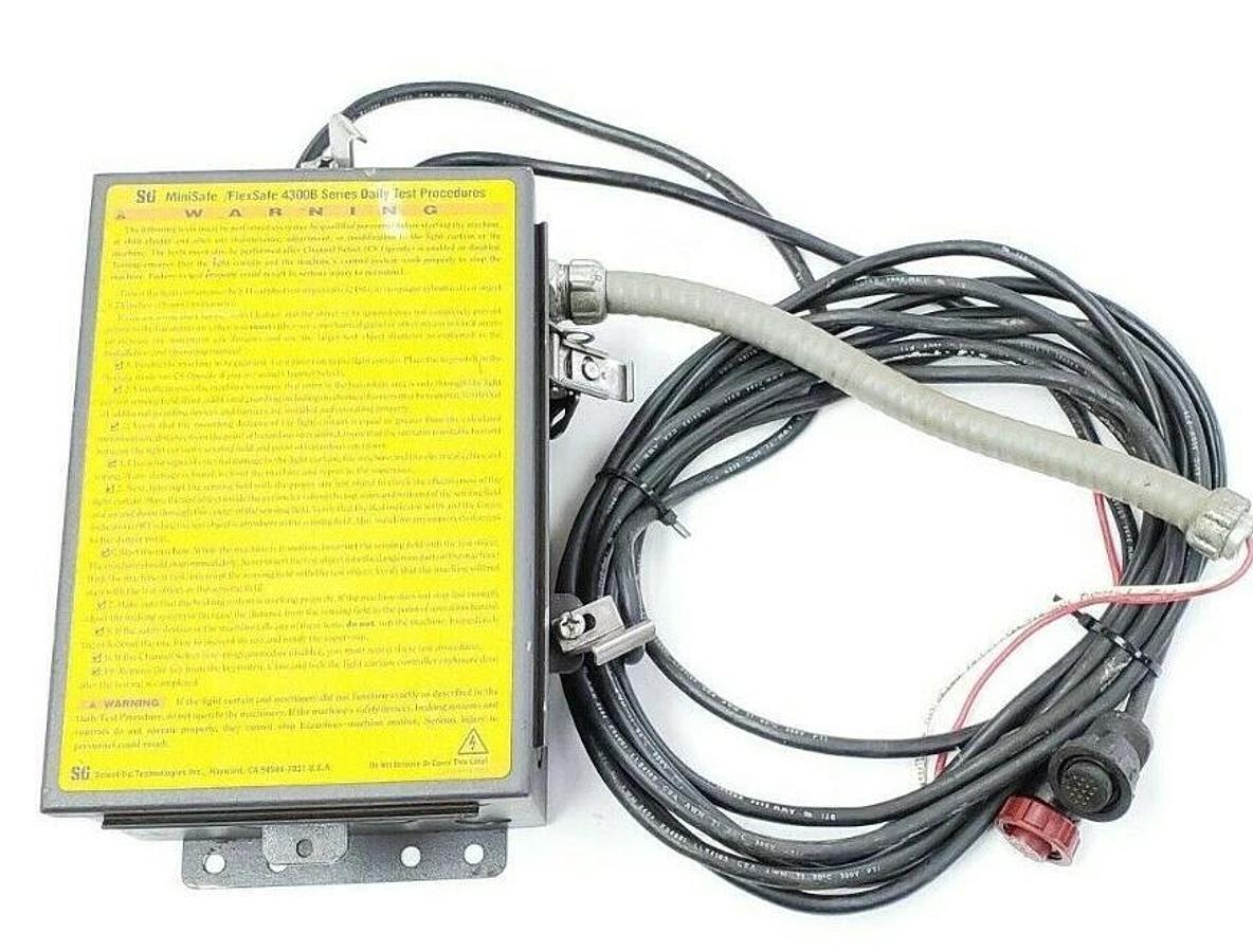 Used STI 43268-04 CONTROLLER LIGHT CURTAIN BEAM SPACING 4300B MODEL: MS4316B