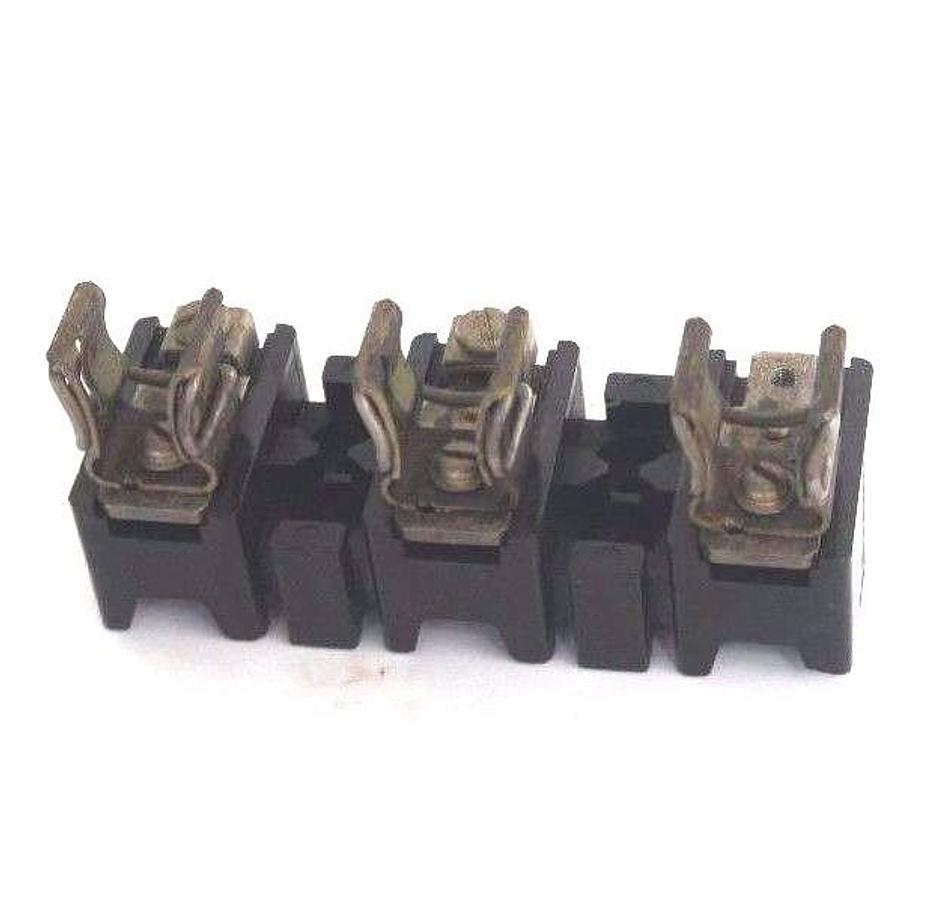 Used ALLEN BRADLEY X-401978 FUSE BLOCK 30AMP, 600 VOLT MAX, X401978