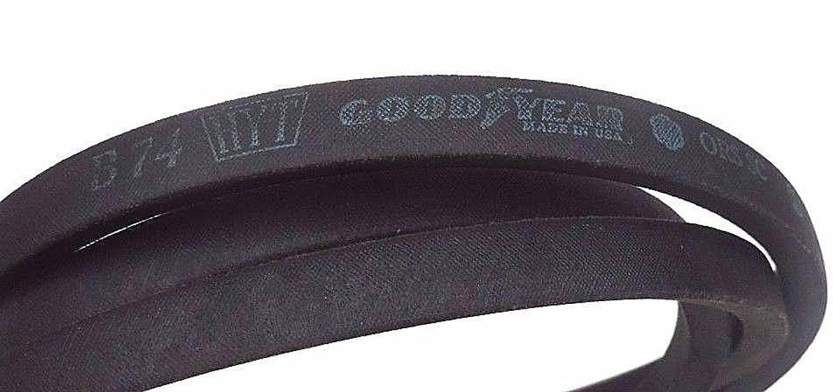 LOT OF 3 NEW GOODYEAR B74 HY-T ORS/SC V-BELTS 5/8IN WIDE 77IN LONG