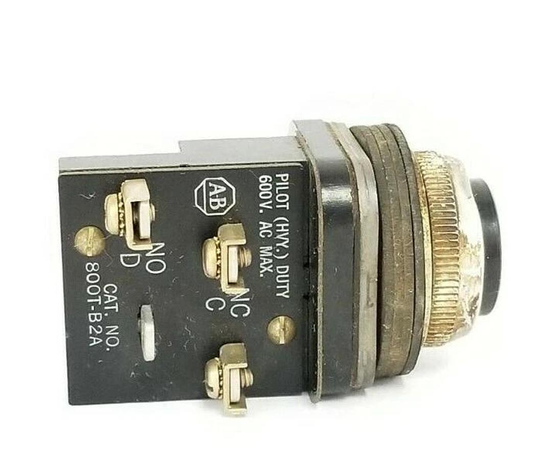 Used ALLEN BRADLEY 800T-B2A PUSHBUTTON 800TB2A BLACK 600V. AC MAX.