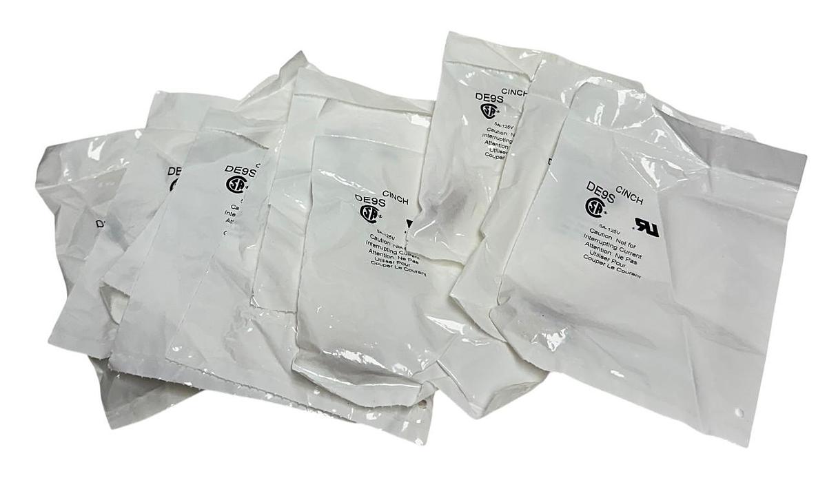 Used 11 CINCH DE9S OEM COMMERCIAL D-SUBMINIATURE CONNECTORS 5A-125V SOCKET NSFS