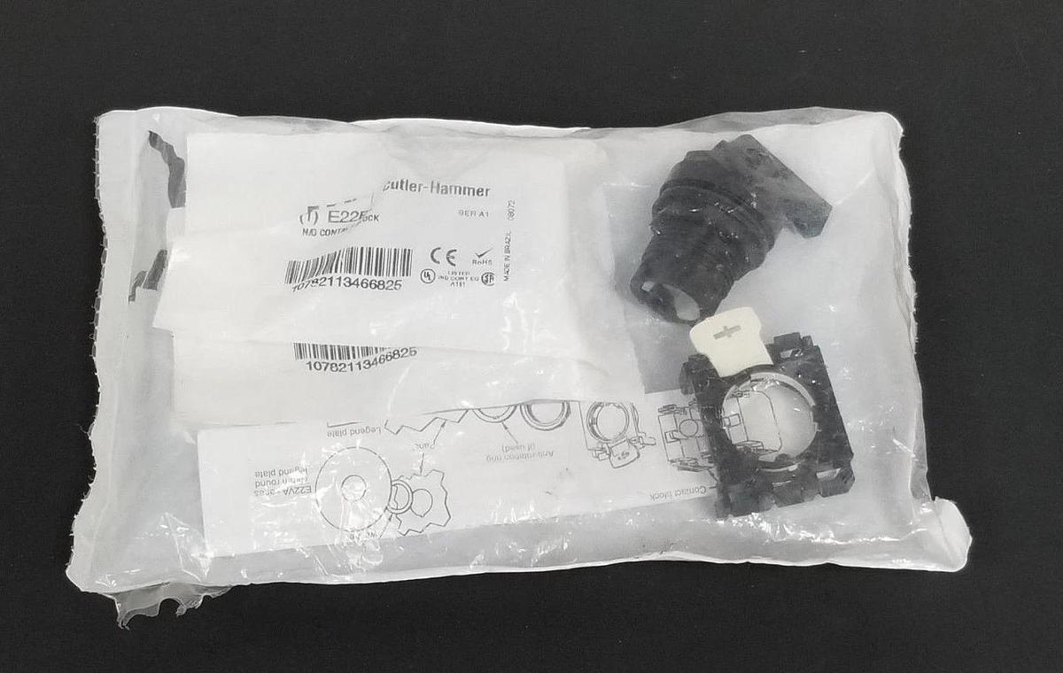 Used NEW EATON CUTLER-HAMMER E22VBH1D LEVER SEL. SWITCH 3-POS./MAINT/45 DEG.