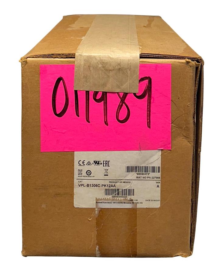 Used ALLEN BRADLEY VPL-B1306C-PK12AA /A Kinetix VPL LOW INERTIA SERVO MOTOR 480V NSMP