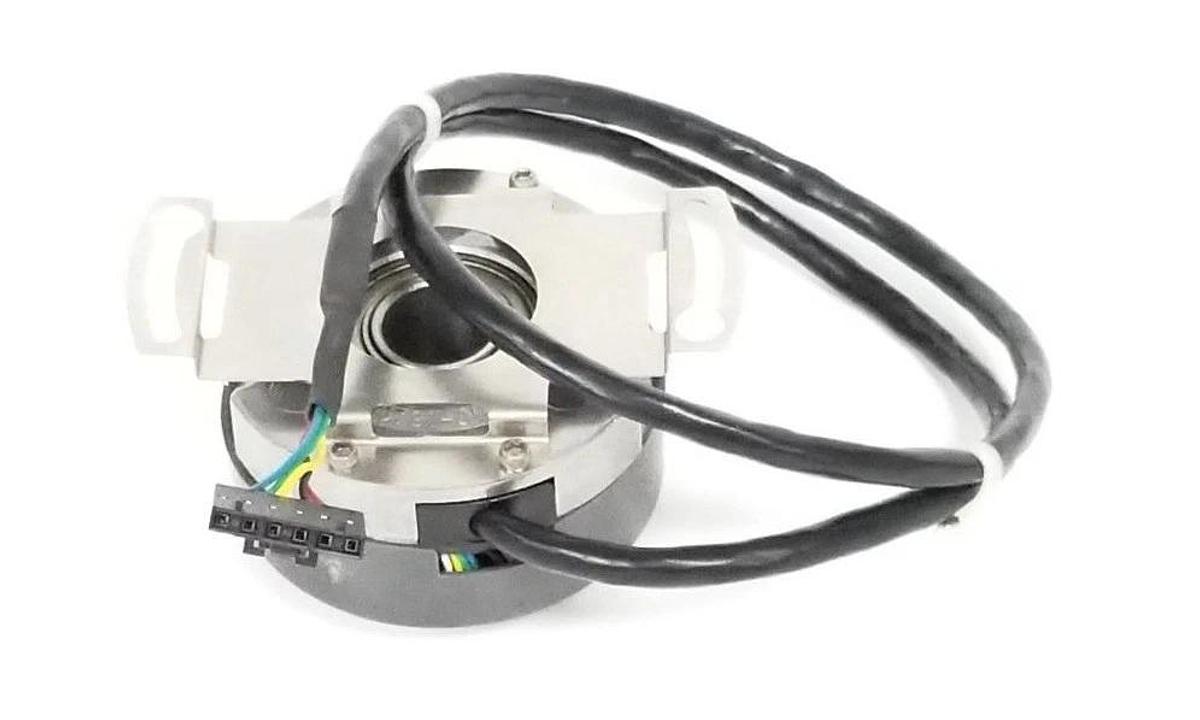 Used RENCO ENCODERS INC. 682-082-01 ENCODER THROUGH SHAFT 27-106-575