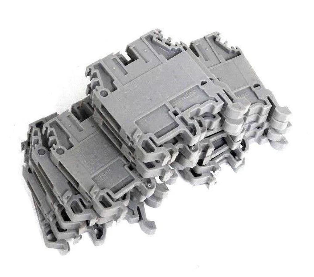 LOT OF 15 NEW ENTRELEC M4/6 TERMINAL BLOCKS