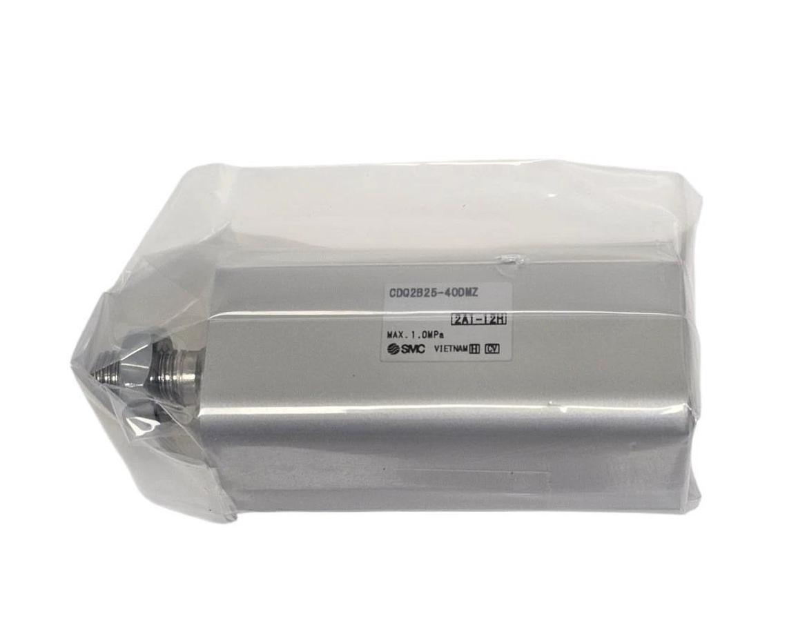 Used NEW SMC CDQ2B25-40DMZ COMPACT CYLINDER - DOUBLE ROD MAX 1.0MPa 25MM BORE SIZE