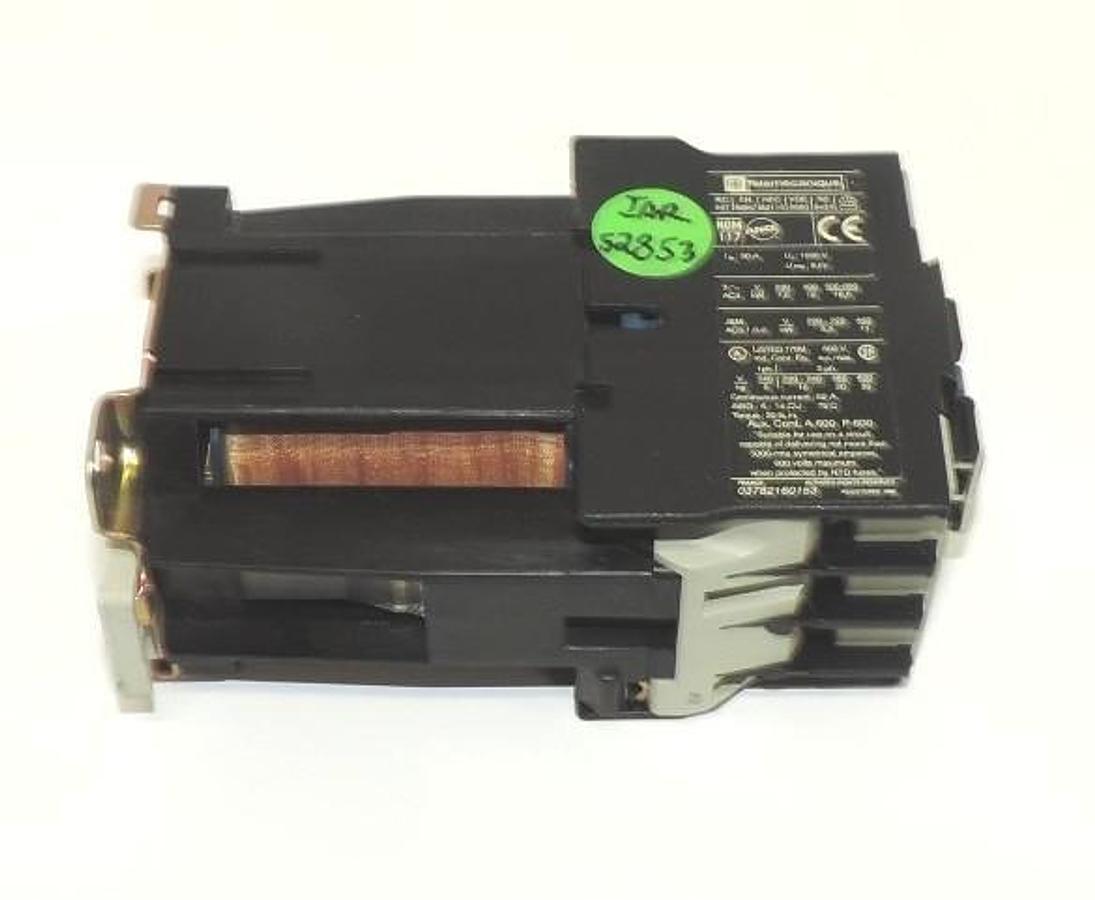 Used TELEMECANIQUE LP1D3210BD CONTACTOR LP1-D3210-BD