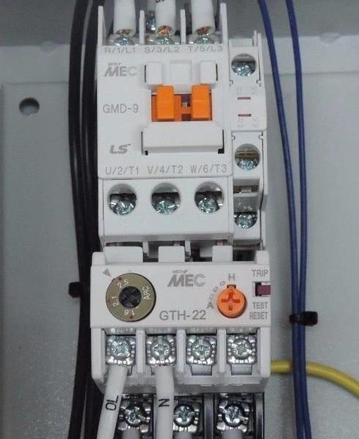 NEW KYOKUTOH KPS-101D-400 ENCLOSURE MEC GMD-9 CONTACTOR & GTH-22 OVERLOAD RELAY