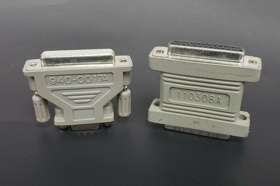 Used SCHNEIDER ELECTRIC 940-0017A GREY ADAPTOR DB9-M TO DB25-F W/ 110308A PLUG