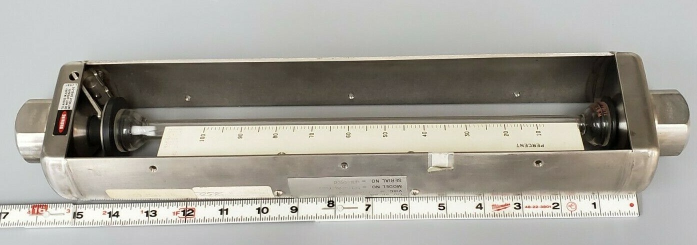 Used NEW WALLACE & TIERNAN 5210G02406XXI FLOW METER 0-100% 350PSI 180 DEG. F. MAX