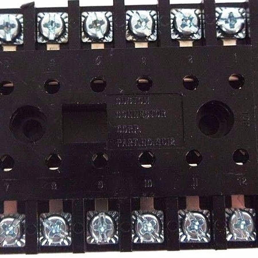 Used NEW CUSTOM CONNECTOR CORP. SD12 RELAY BASE
